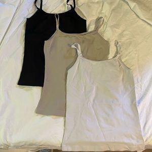 Set of 3 Empetua by Shapermint compression scoop neck cami!